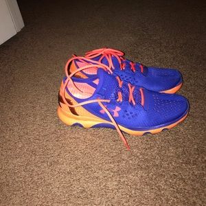 Women Under Armor shoes